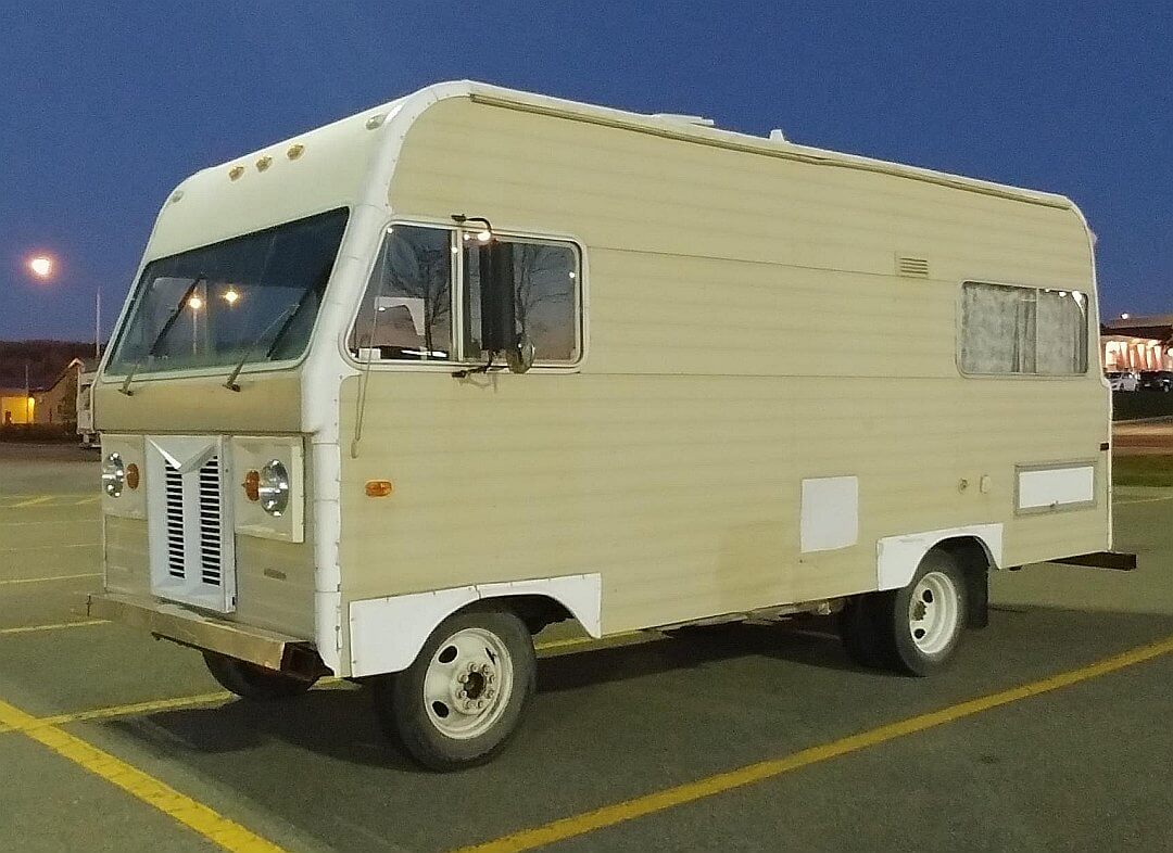 Unknown American RV