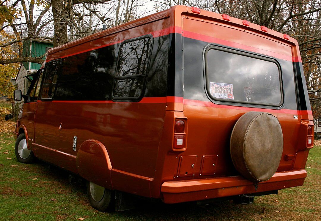 1984 Winnebago LeSharo Motorhome