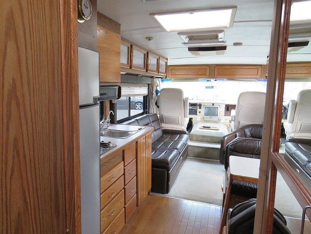 1996 Airstream Land Yacht 30